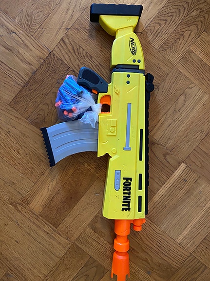 Product image 1 of 3
