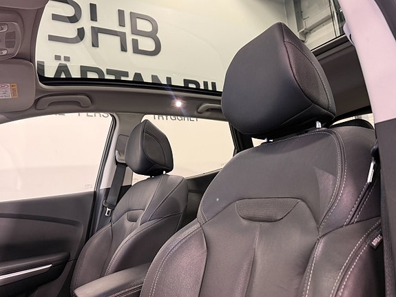 Renault Kadjar 11 of 23