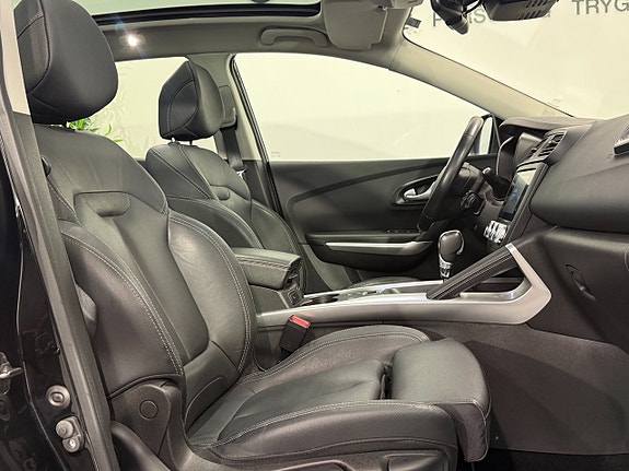 Renault Kadjar 19 of 23