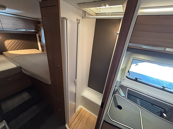 Adria CORAL XL 670 SL (AC+5 bält+TRUMA) 21 of 24