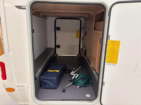 Adria CORAL XL 670 SL (AC+5 bält+TRUMA) 6 of 24