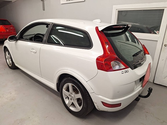 Volvo C30 2 of 5
