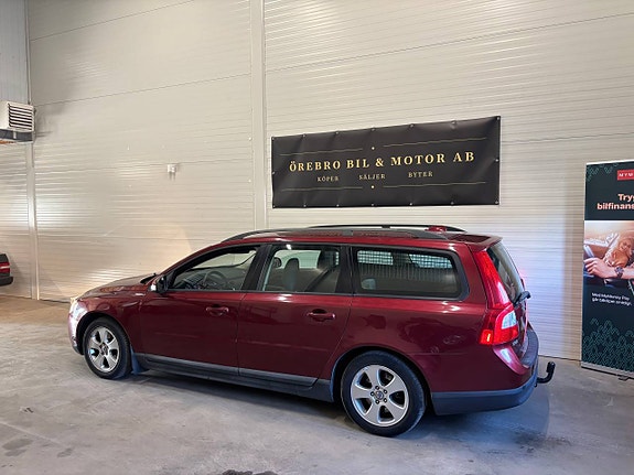 Volvo V70 4 of 7