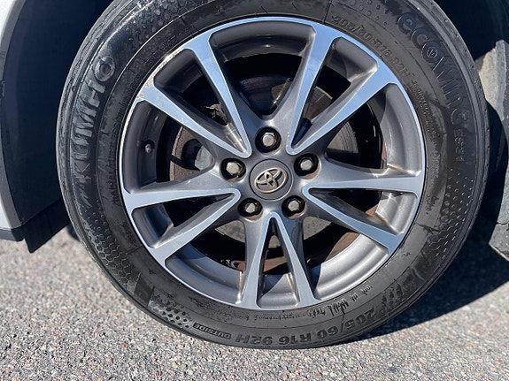 Toyota Verso 19 of 27