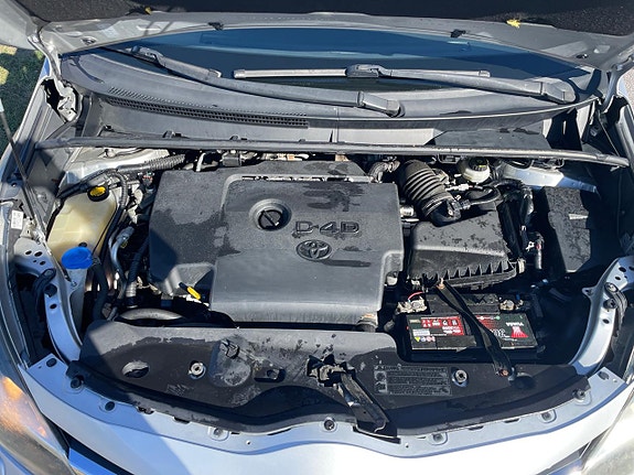 Toyota Verso 15 of 27