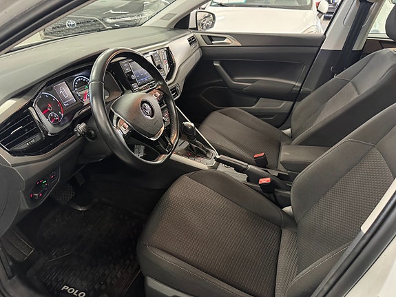 Volkswagen Polo 20 of 25