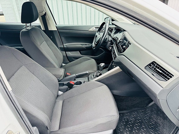 Volkswagen Polo 5 of 25