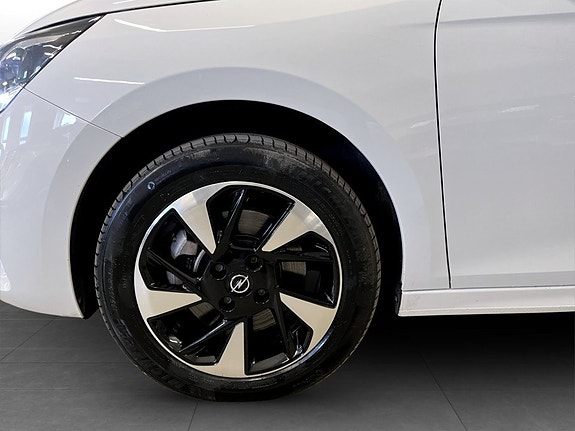 Opel Corsa-e 16 of 19