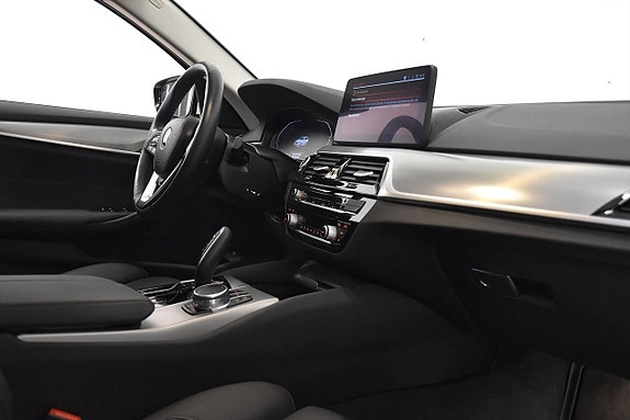 BMW 520d 9 of 20
