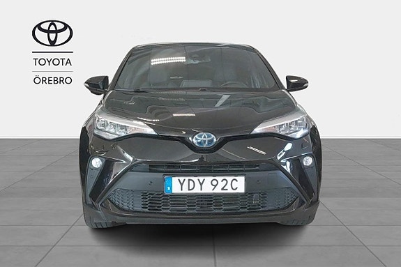 Toyota C-HR 6 of 11