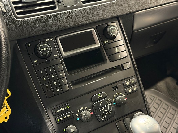 VOLVO XC90 2.5T 209ch AWD BVM Sièges chauffants cuir 7 places Attelage