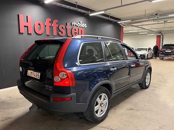 VOLVO XC90 2.5T 209ch AWD BVM Sièges chauffants cuir 7 places Attelage