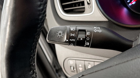 Kia Carens 17 of 21