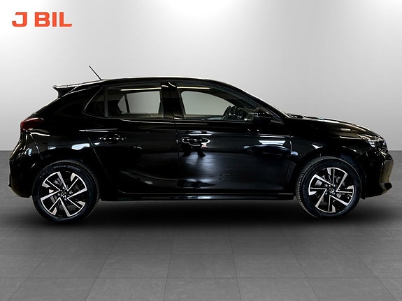 Opel Corsa 14 of 17