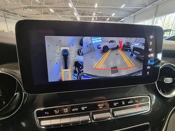 Mercedes-Benz V250 17 of 17