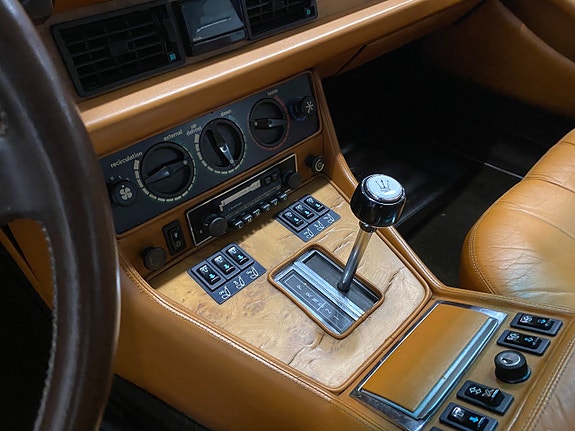 Maserati Quattroporte 25 of 29
