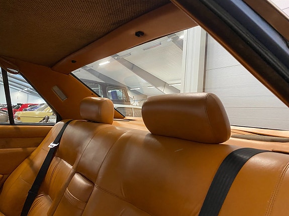 Maserati Quattroporte 28 of 29