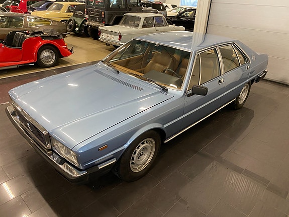Maserati Quattroporte 11 of 29