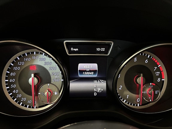 Mercedes-Benz CLA200 30 of 30