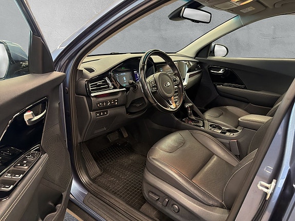 Kia Niro 10 of 29
