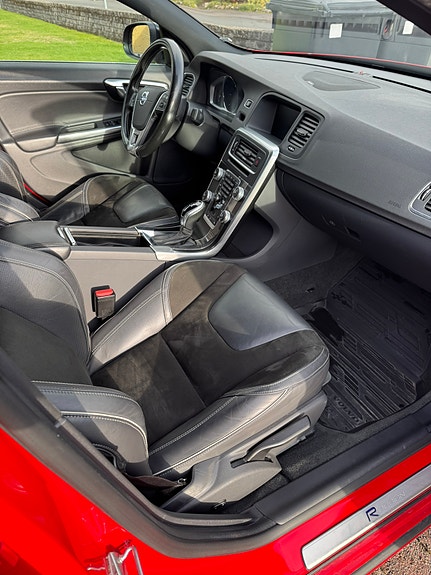 Volvo S60 9 of 25