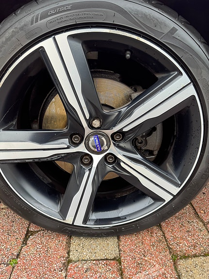 Volvo S60 17 of 25