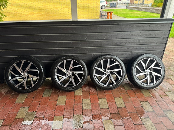 Volvo S60 20 of 25