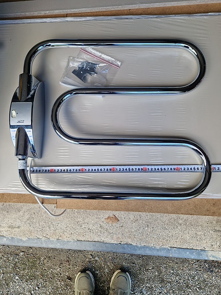 Product image 1 of 2