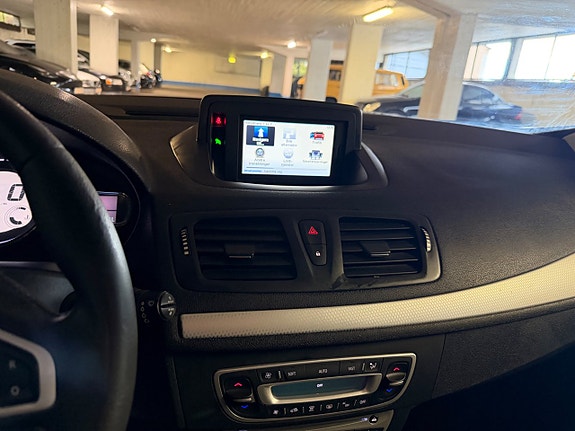 Renault Megane 8 of 14
