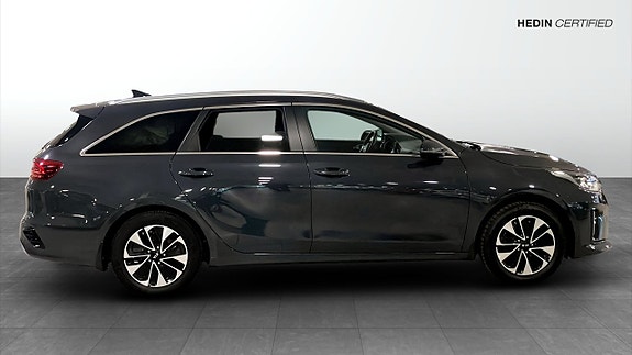 Kia Ceed 6 of 9