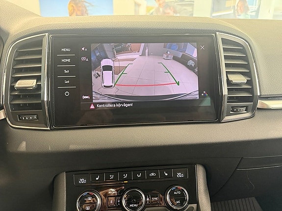 Skoda Karoq 21 of 23