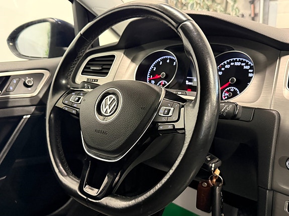 Volkswagen Golf I 12 of 22