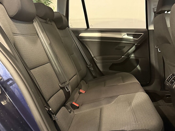 Volkswagen Golf I 21 of 22