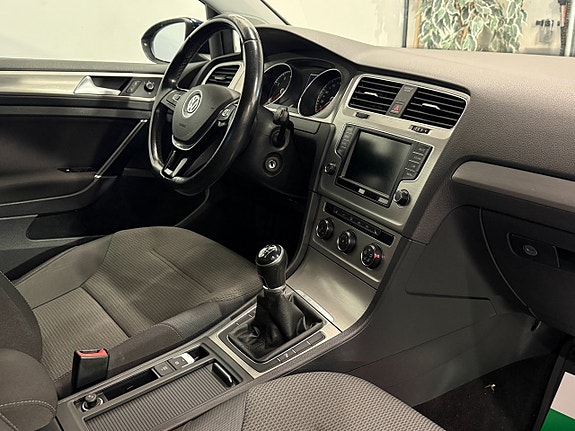 Volkswagen Golf I 18 of 22