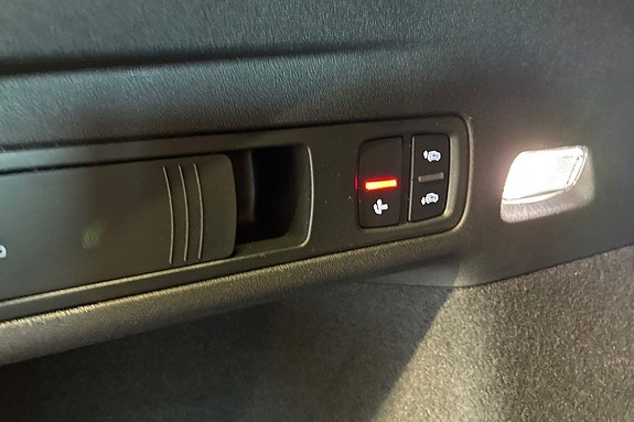 Audi Q6 e-tron 19 of 27