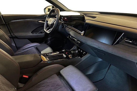 Audi Q6 e-tron 9 of 27