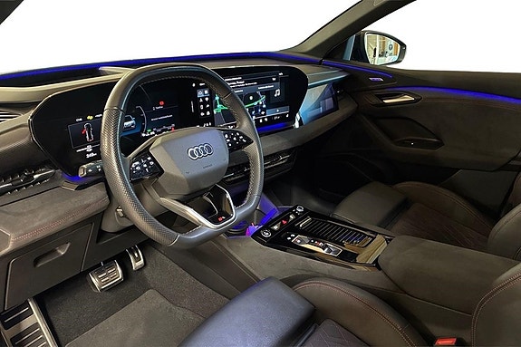 Audi Q6 e-tron 13 of 27