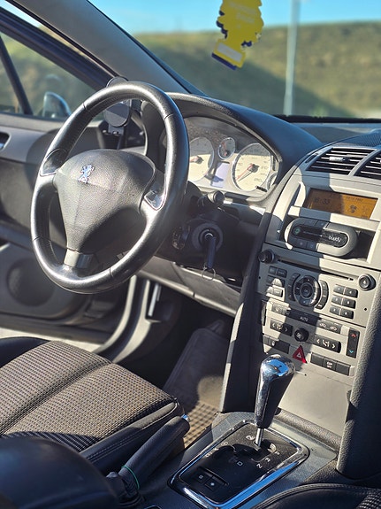 Peugeot 407 15 of 28