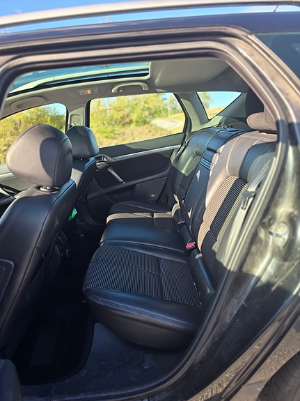Peugeot 407 18 of 28