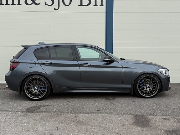 BMW M135i 6 of 24