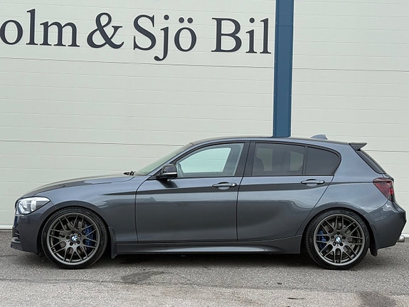 BMW M135i 11 of 24