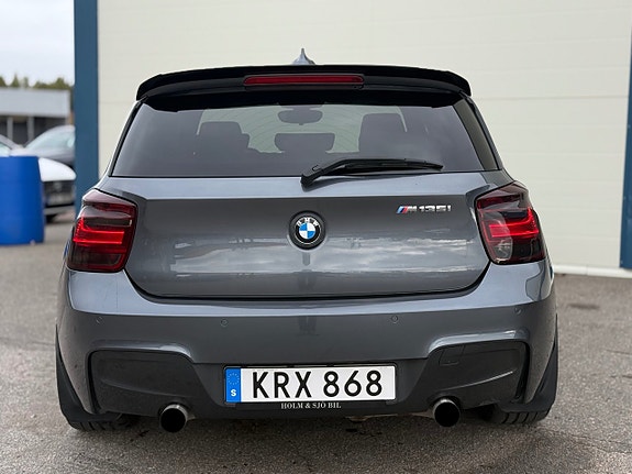 BMW M135i 9 of 24