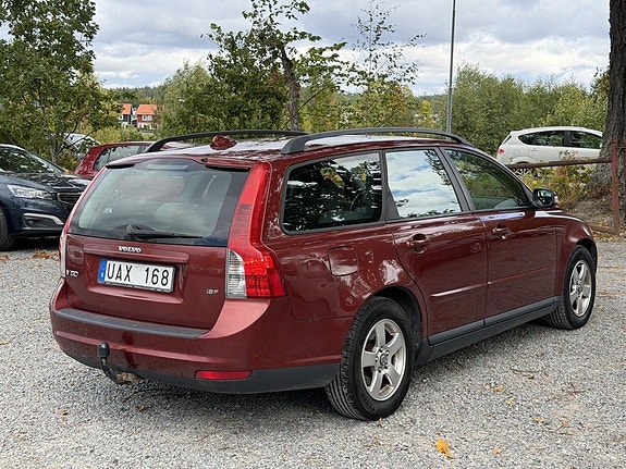 Volvo V50 5 of 22