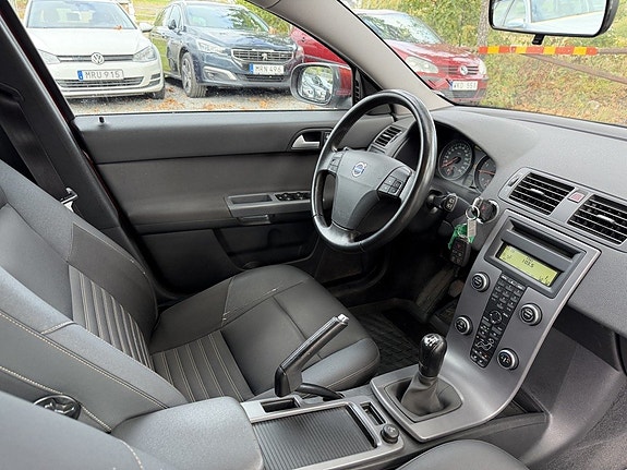 Volvo V50 14 of 22