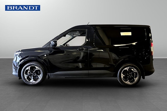 Ford E-Transit 3 of 7