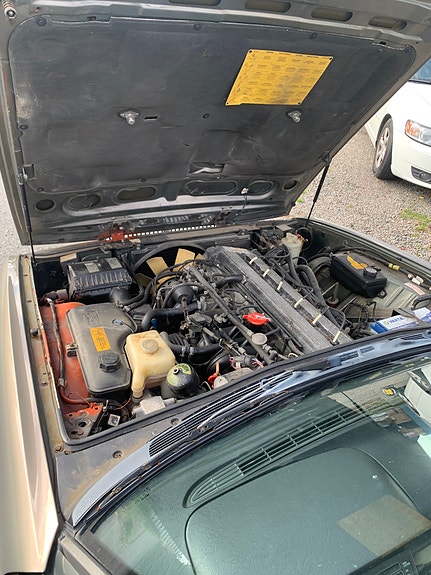 Jaguar XJ40 16 of 18