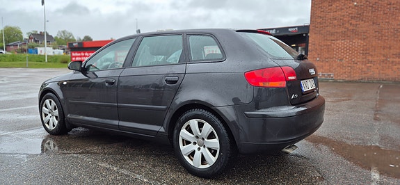 Audi A3 4 of 14