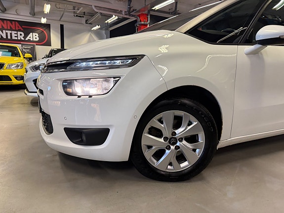 Citroen Grand C4 Picasso 2 of 29