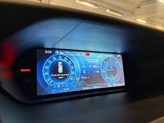 Citroen Grand C4 Picasso 29 of 29