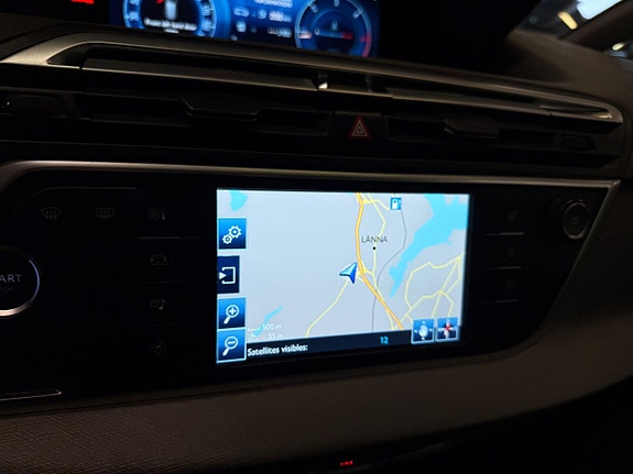 Citroen Grand C4 Picasso 25 of 29